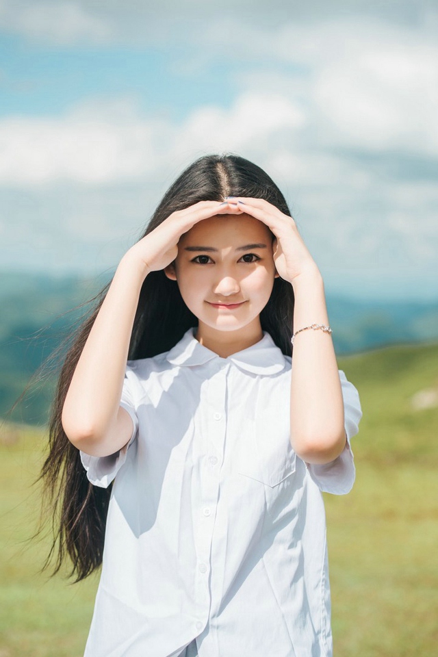 风情万种的蛇妖美女情趣小女仆极品销魂欣赏