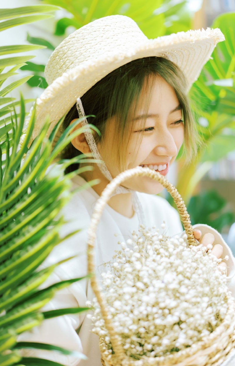 夏日户外素人美女小清新唯美养眼艺术欣赏写真