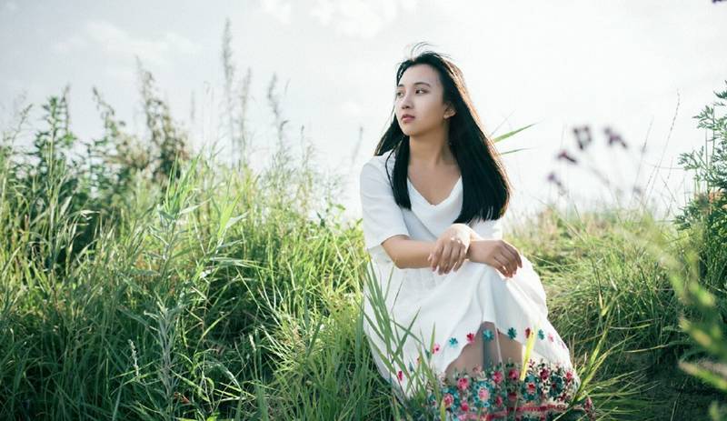 风骚情趣制服美女绝色好风光大胆艺术写真图片