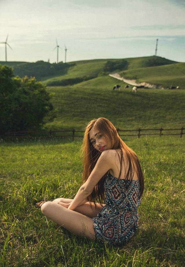 短发肥臀美女私房大胆内衣诱惑性感艺术图片