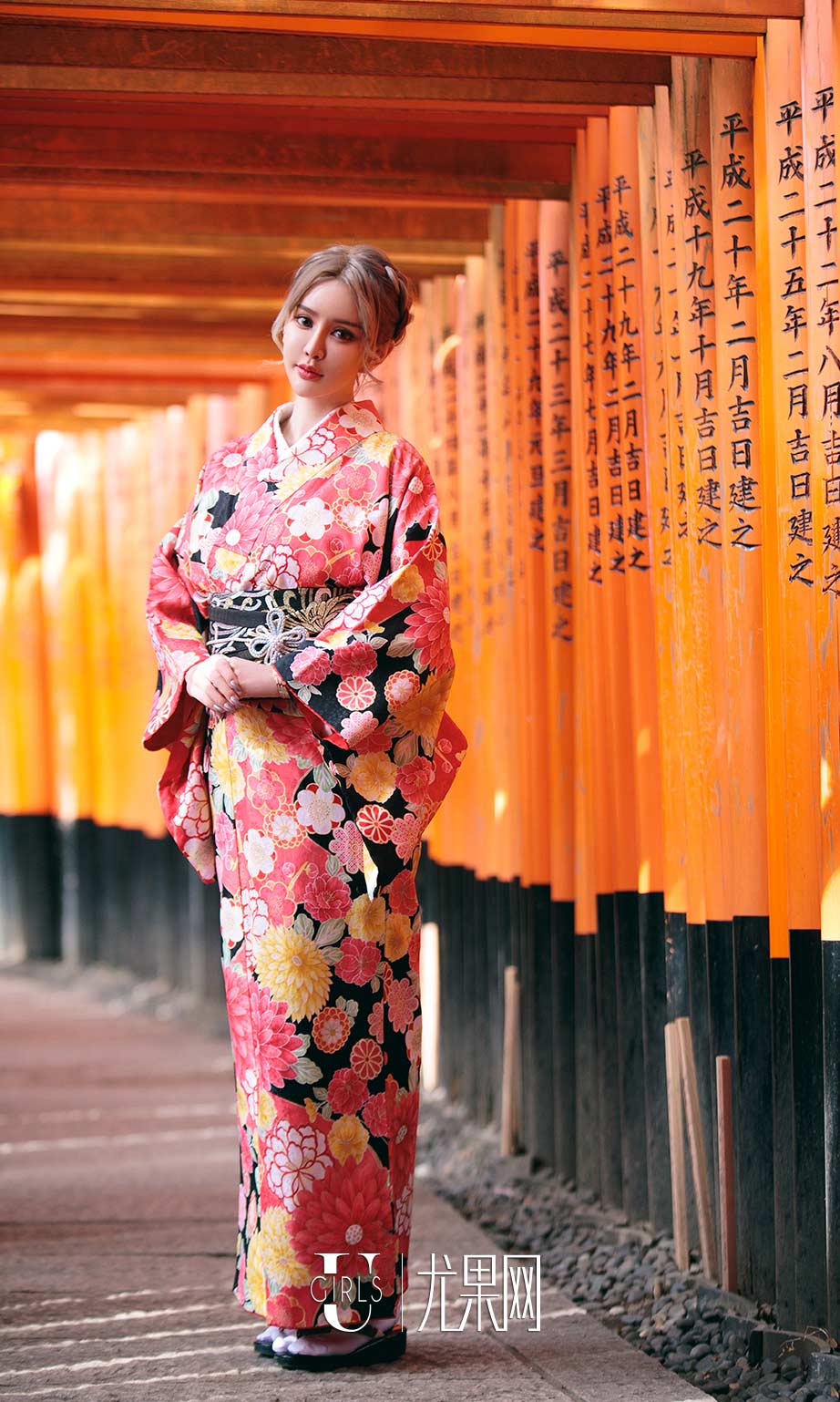 日本和服美女妖娆身姿漂亮脸蛋亚洲艺术写真