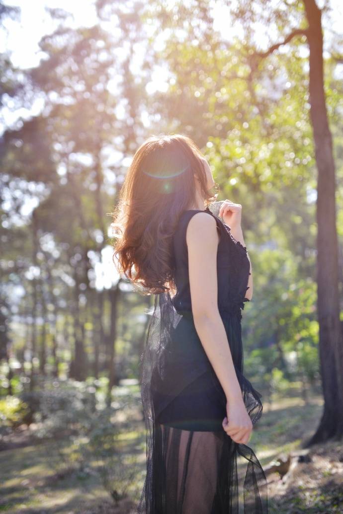 职场女神私房紧身包臀制服黑丝诱惑艺术图片