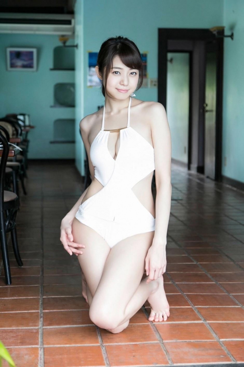日本美女三角泳衣湿身无圣光五福社囡囡你懂的