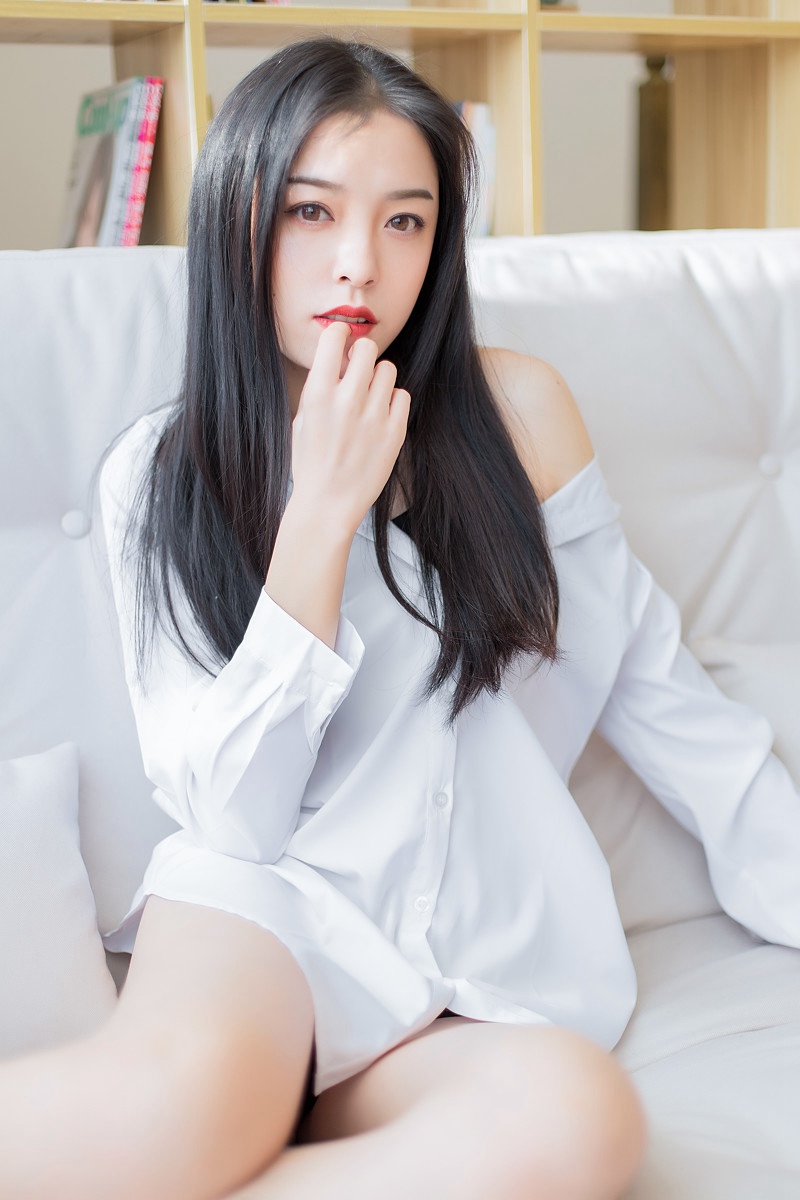 性感内衣美女丰满身材cosplay卖肉福利污图