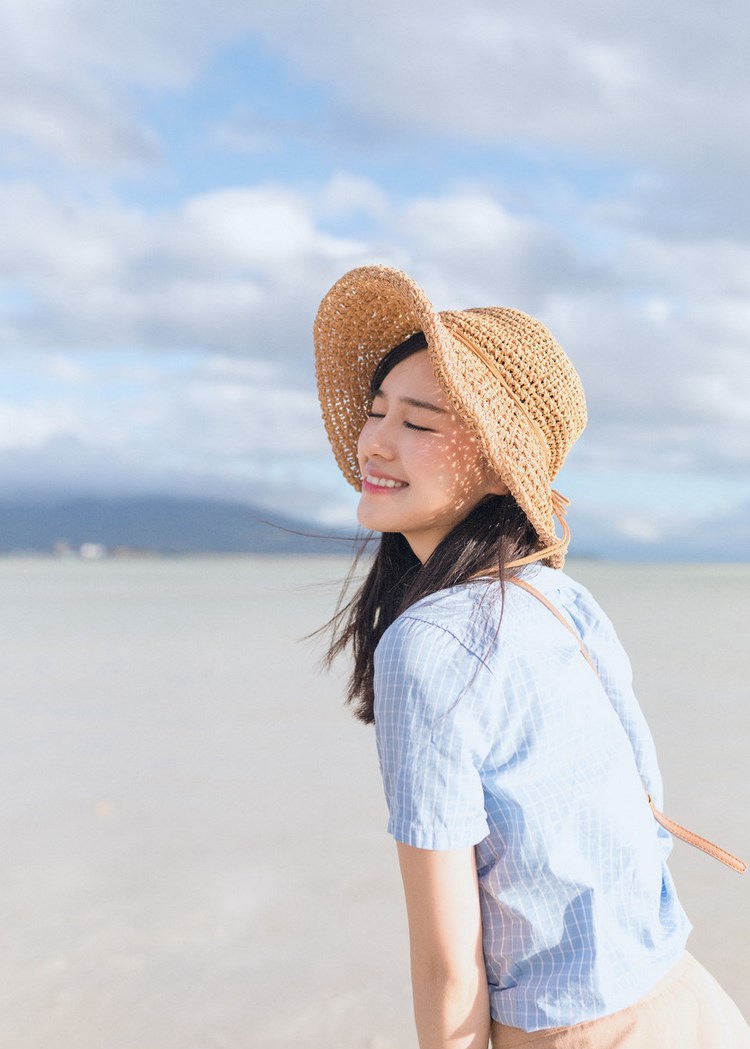 风骚宅男女神人间胸器美女图片露p毛图片