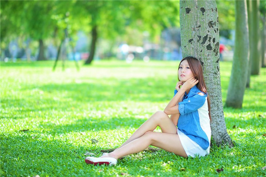 性感美女E杯奶茶浴缸美女脱光衣服图片