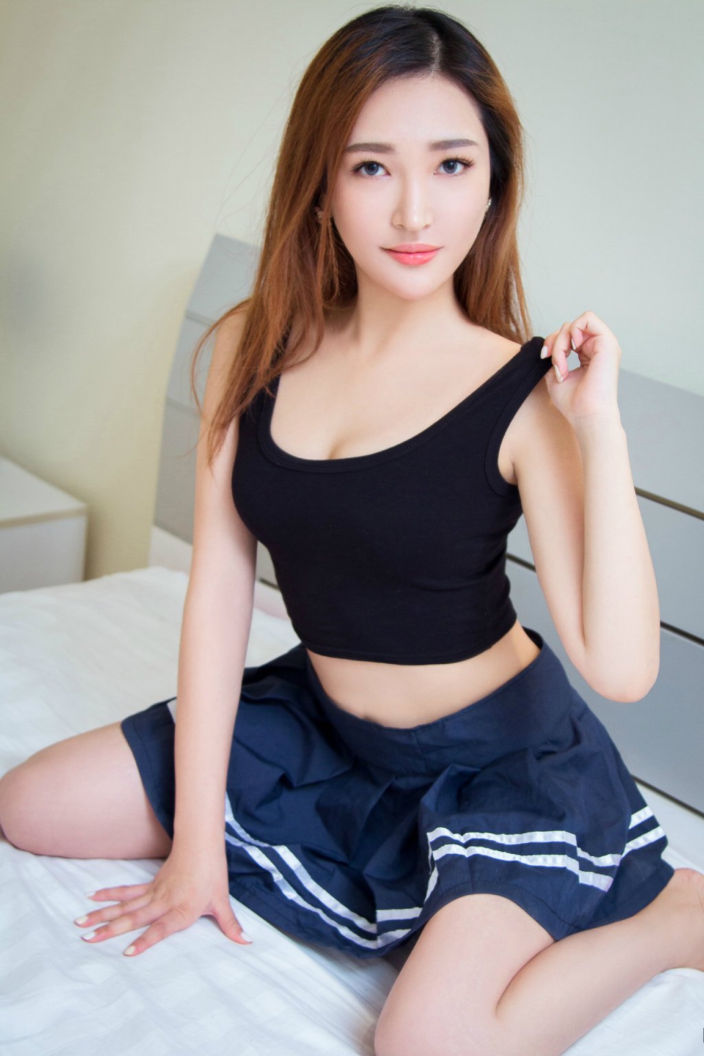  尖下巴碧眼美女m101美女销魂写真图