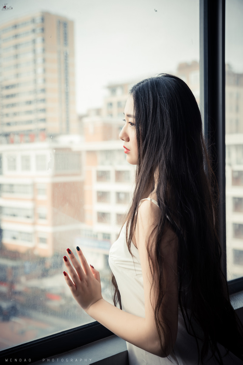 大眼美女居家私房照罕见大胆露p图片