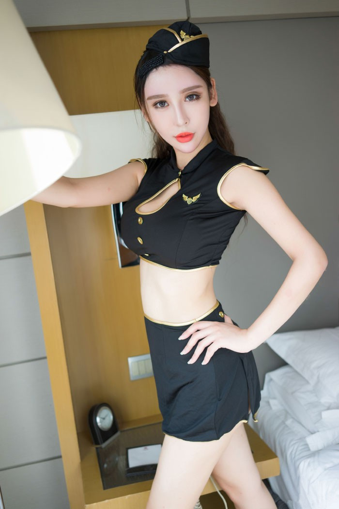 美女性感海军制服装低美女美臀图片