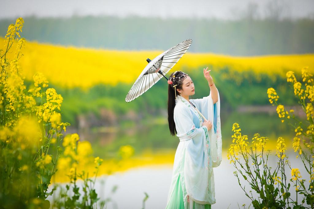 汉服美女油菜花田唯美国产私拍写真福利图片