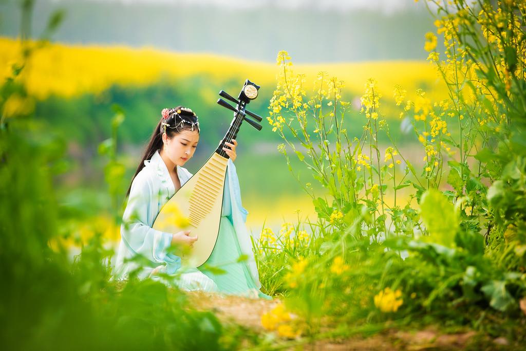 汉服美女油菜花田唯美国产私拍写真福利图片