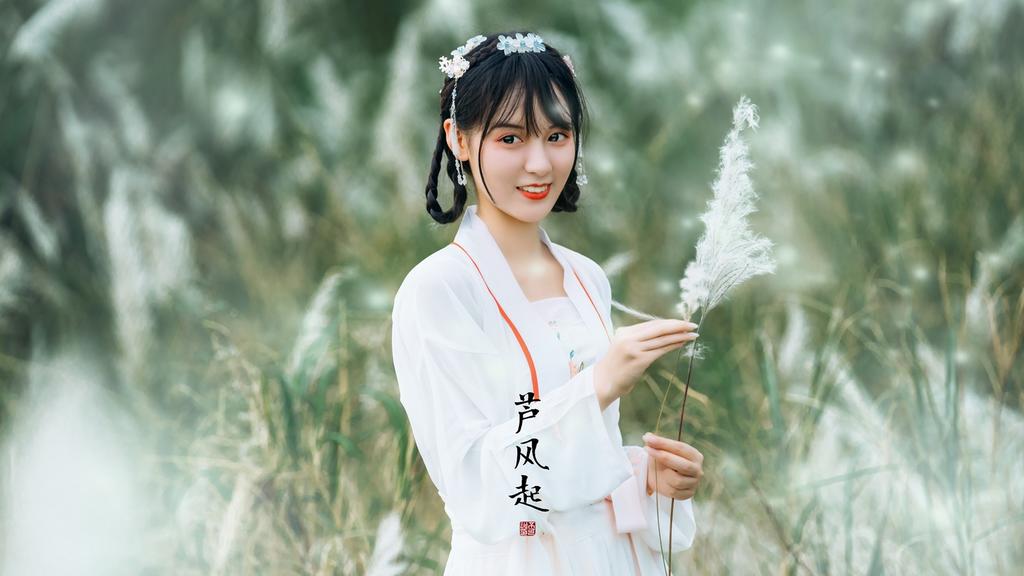 清纯古风美人芦苇荡里无圣光网红极品美女