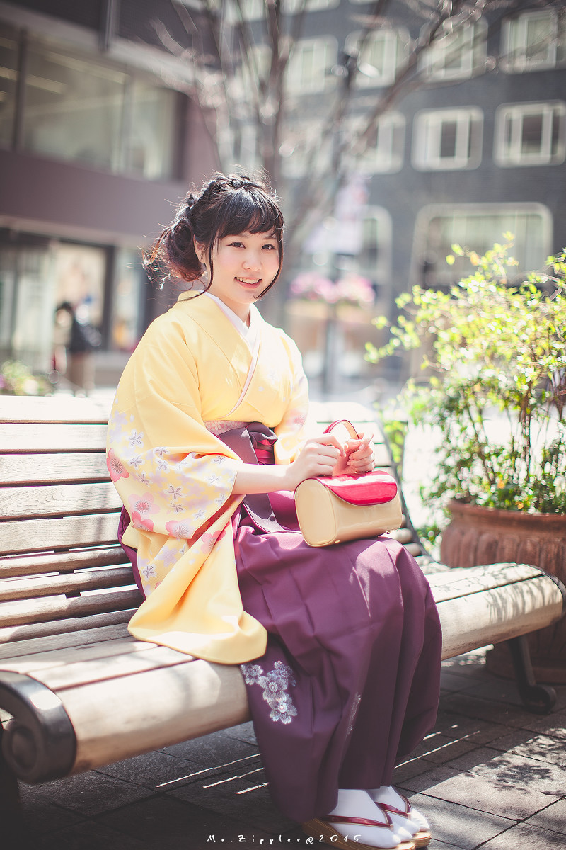日本街头的和服女孩精美美女丝袜图片