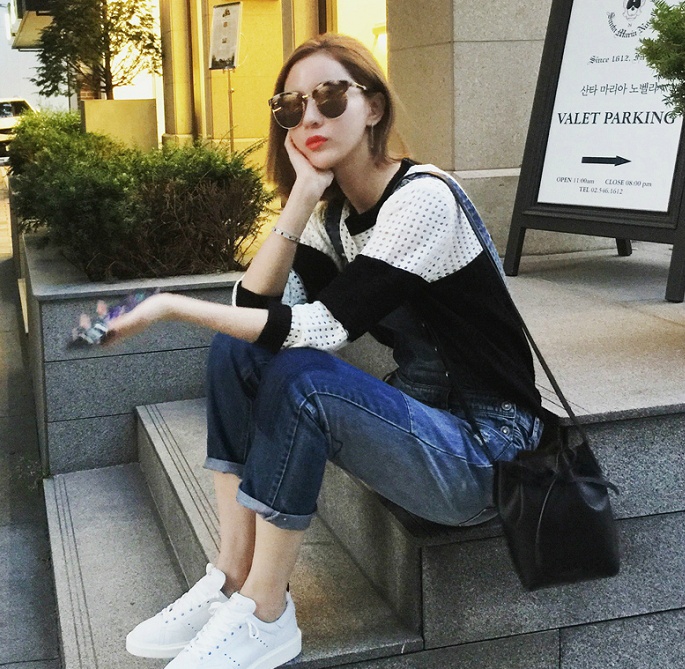 街拍时尚韩国美腿美女gogo全球大胆高清啪啪图片