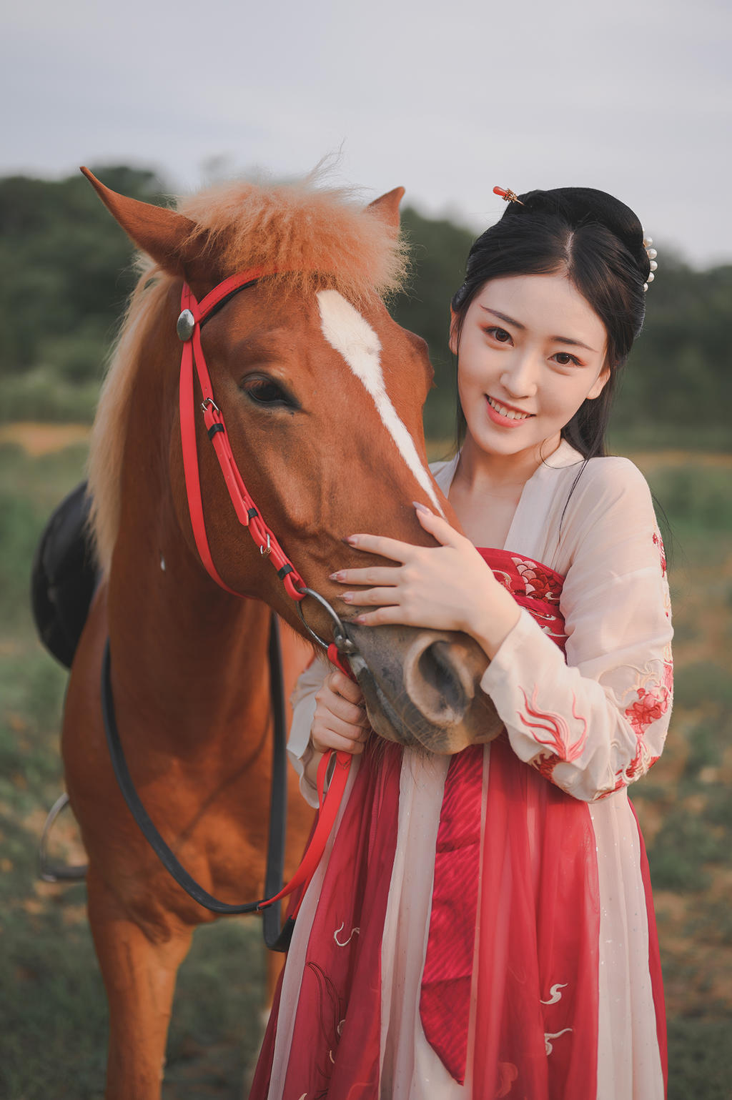 性感女神邓雪日系写真美女图片BBB照图片