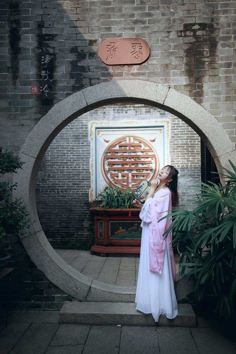 粉嫩汉服美女气质清新私拍福利写真大尺度图片