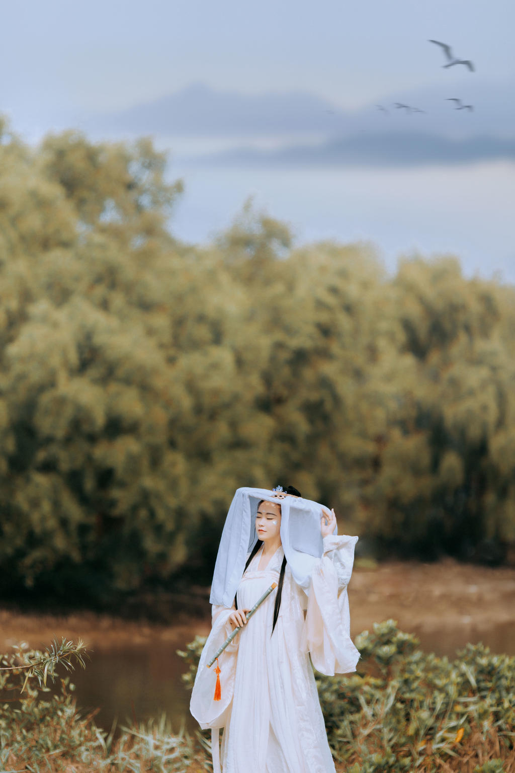 气质唯美的古装汉服美比基尼美女图片高清图片