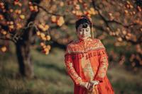 树林下笑靥如花的红妆日本大胆一区二区三区艺术图片