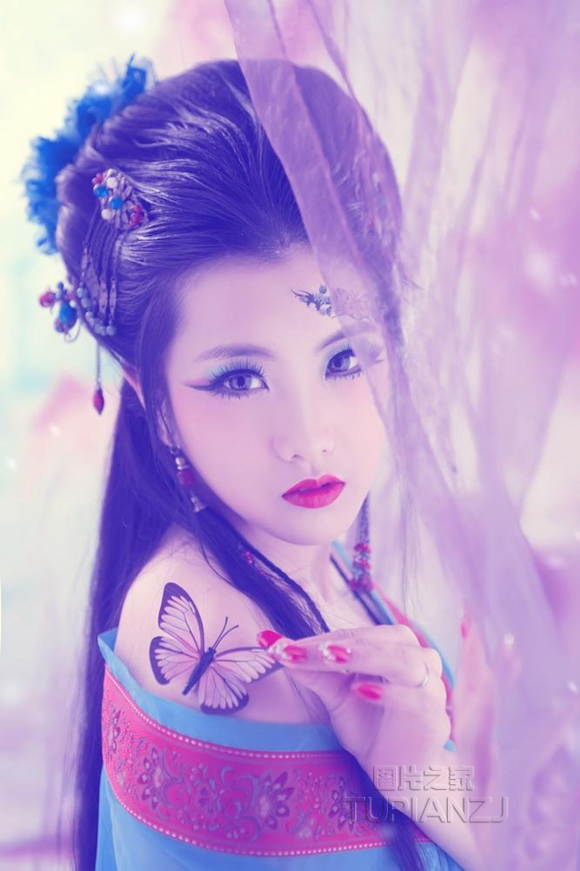 紫色蝴蝶少女图片 狐888日本欧美大胆人术艺术图片