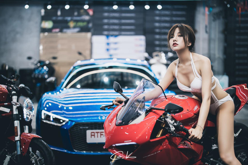 火辣车模动感激情写真西西顶级艺术裸体日本超大胆图片