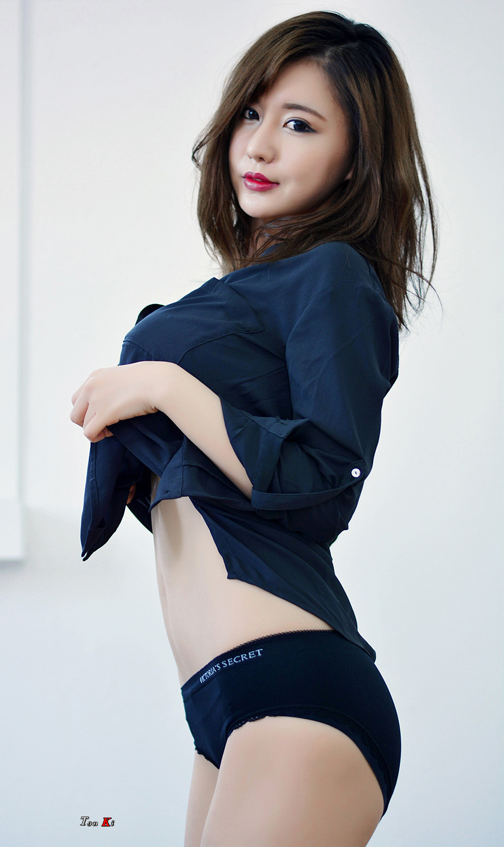 韩国挺胸美女着内裤写极品私人玩物无圣光图片