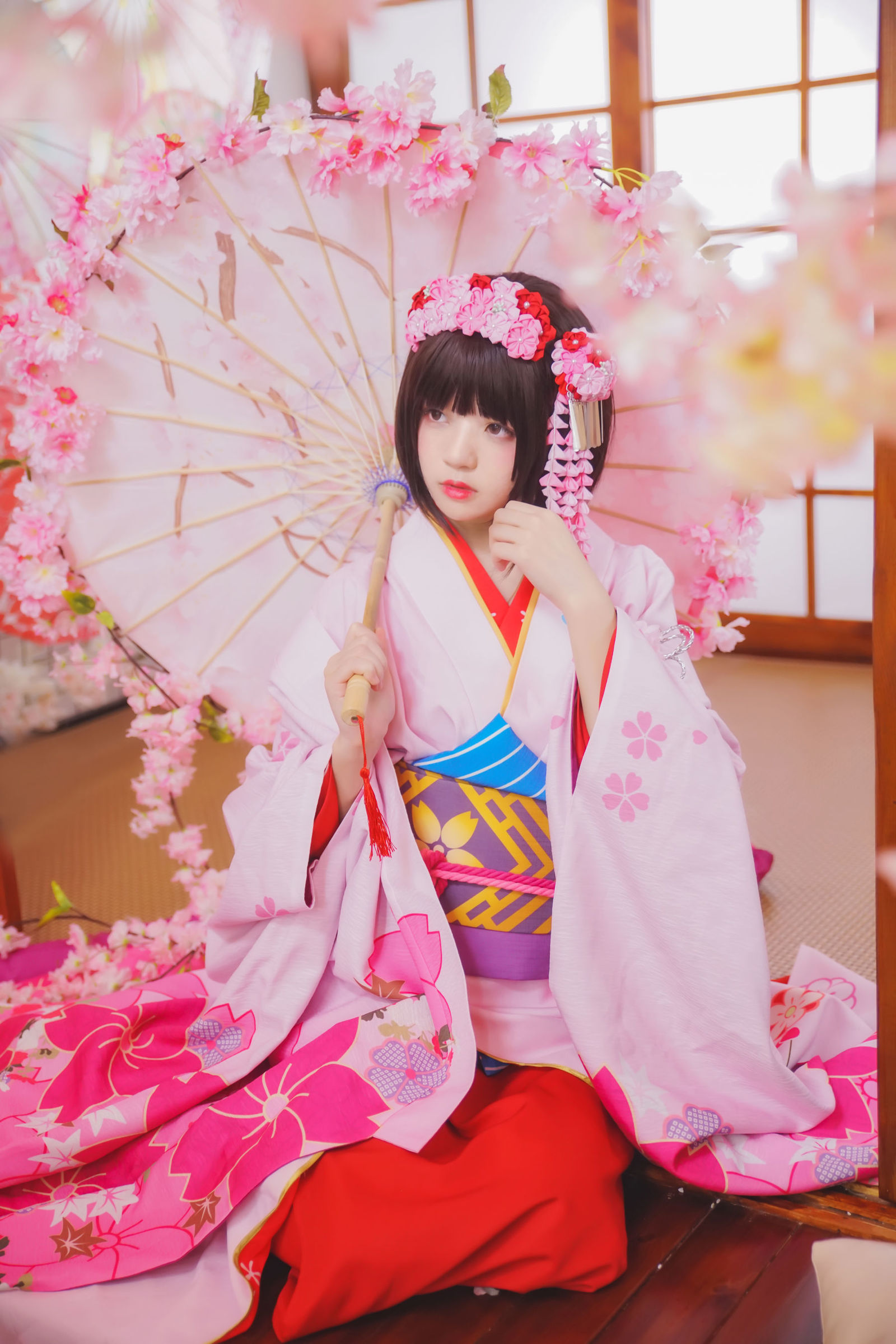 日本少女经典和服唯美下面脱的一光二净图片