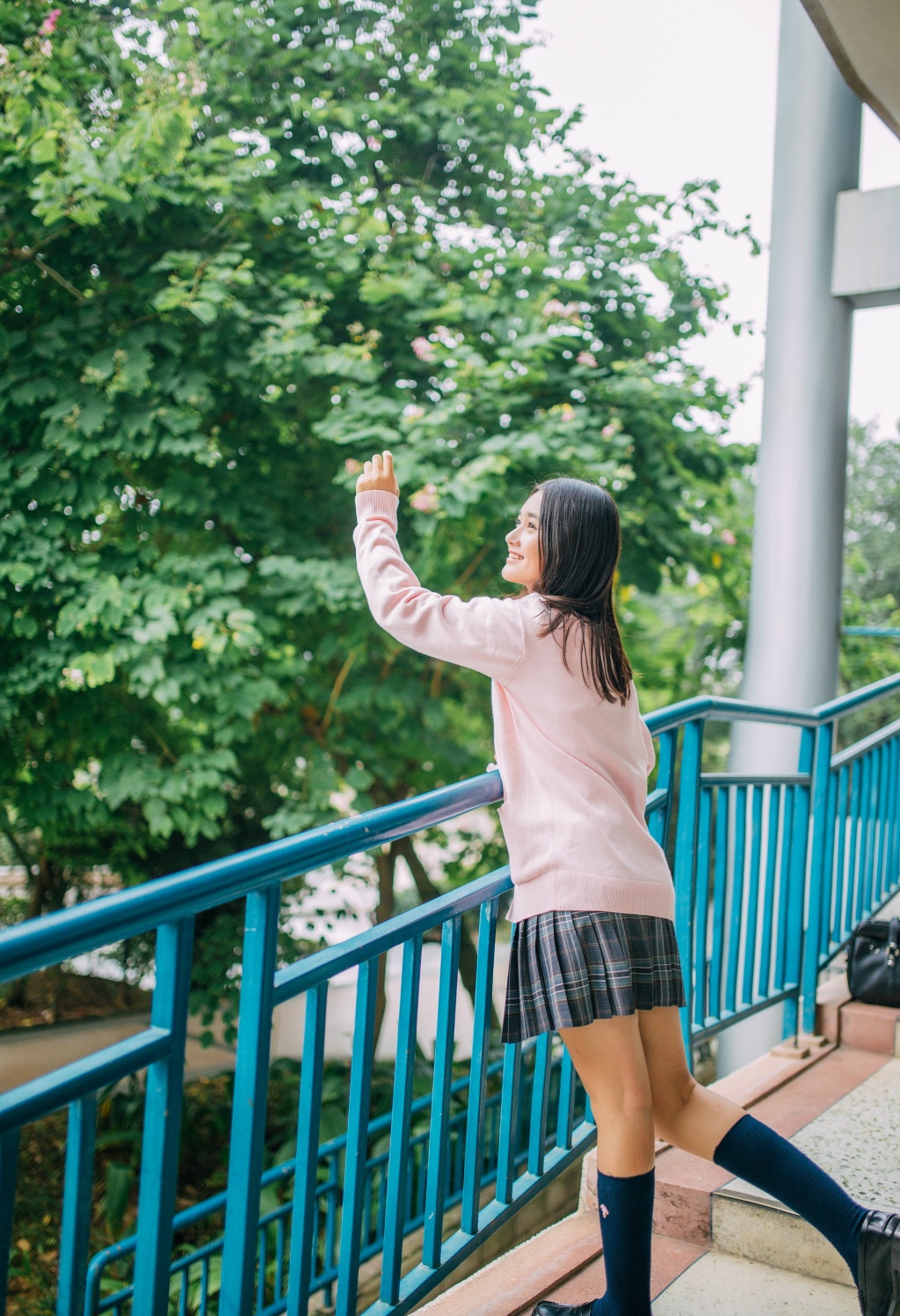 性感少女爆乳写真 傲无圣光露木耳图片