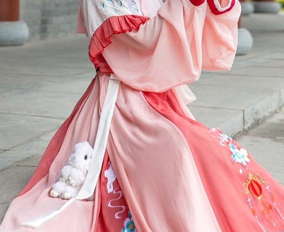 汉服美女红装素裹翩翩免费cosplay粉嫩福利禁