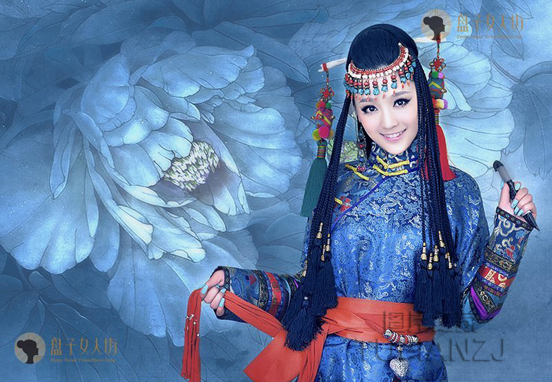 满族旗装美女图片 靓最大胆的中国艺木图片