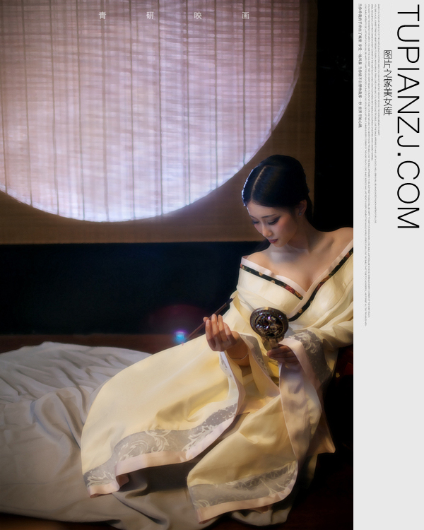 古装美女展示中国古典mm131美女裸体图片集