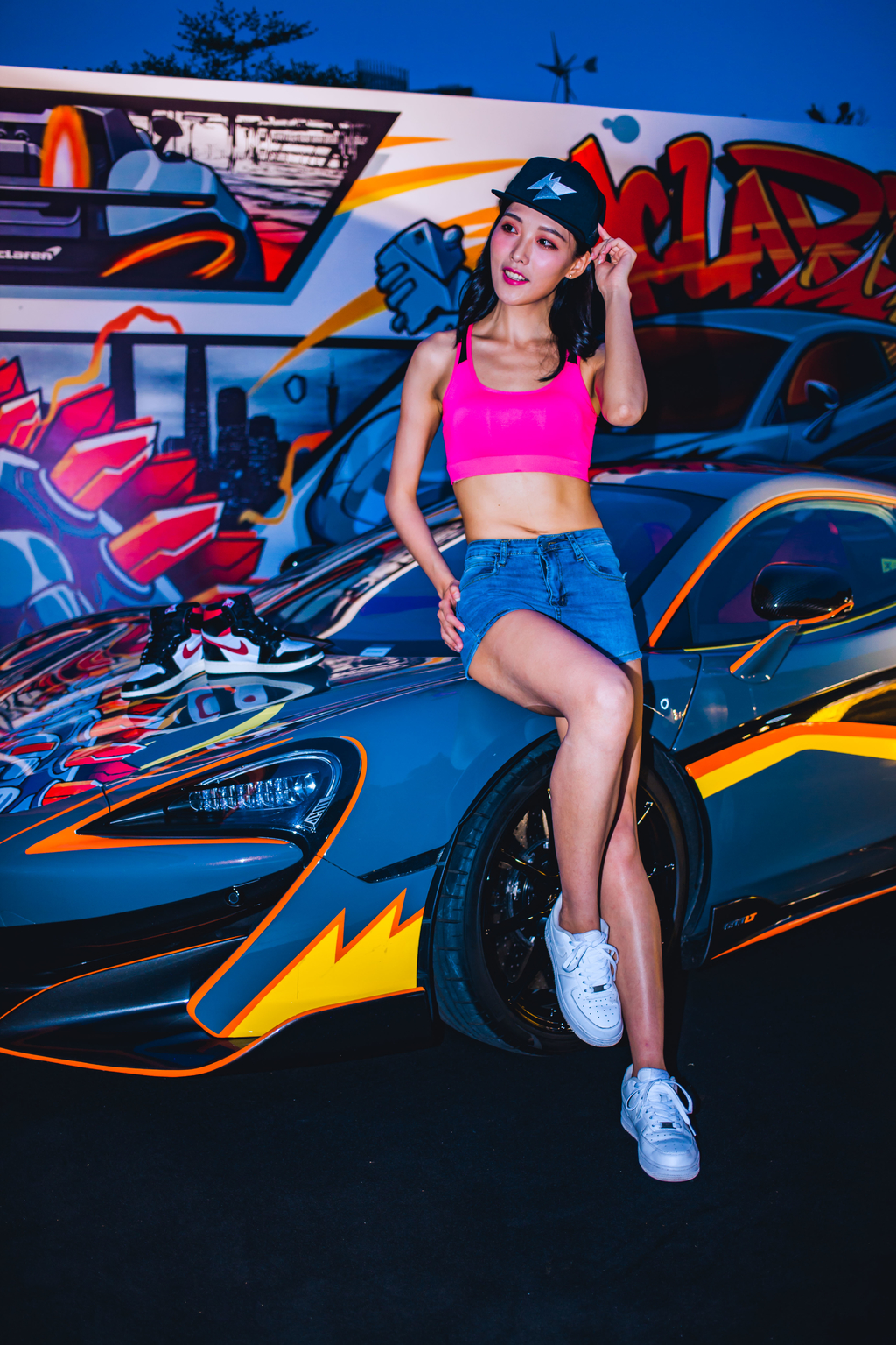 韩国第一车模吊带背心亚洲美女做色爱禁图片