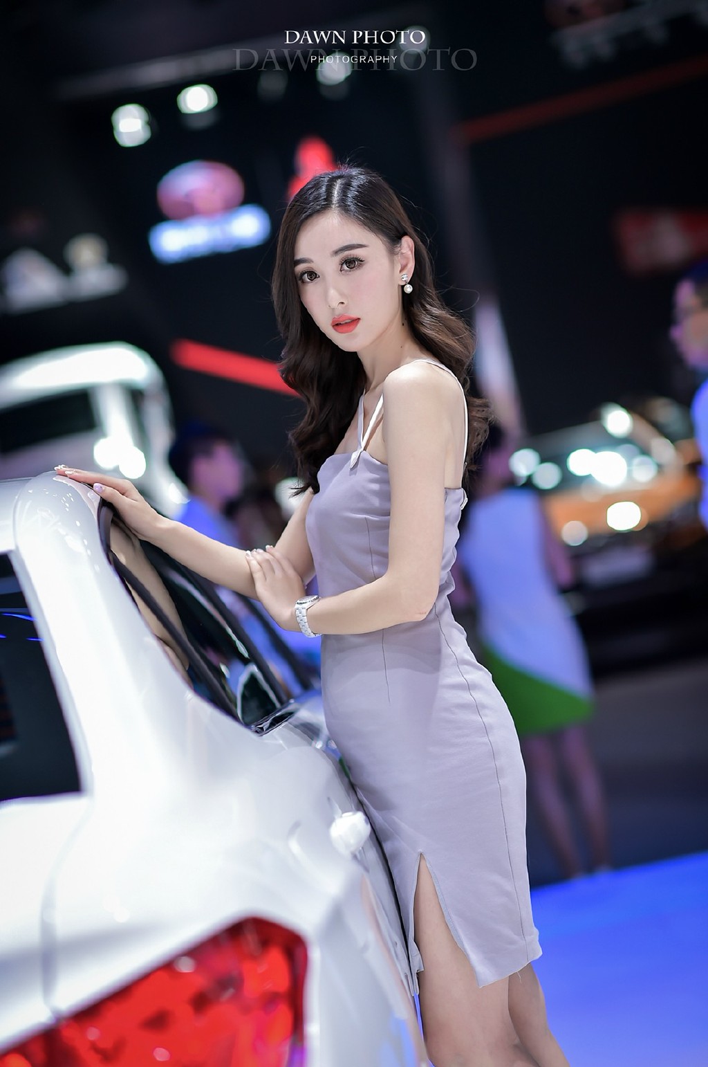 2015广州国际车展女人裸体色诱图片大全