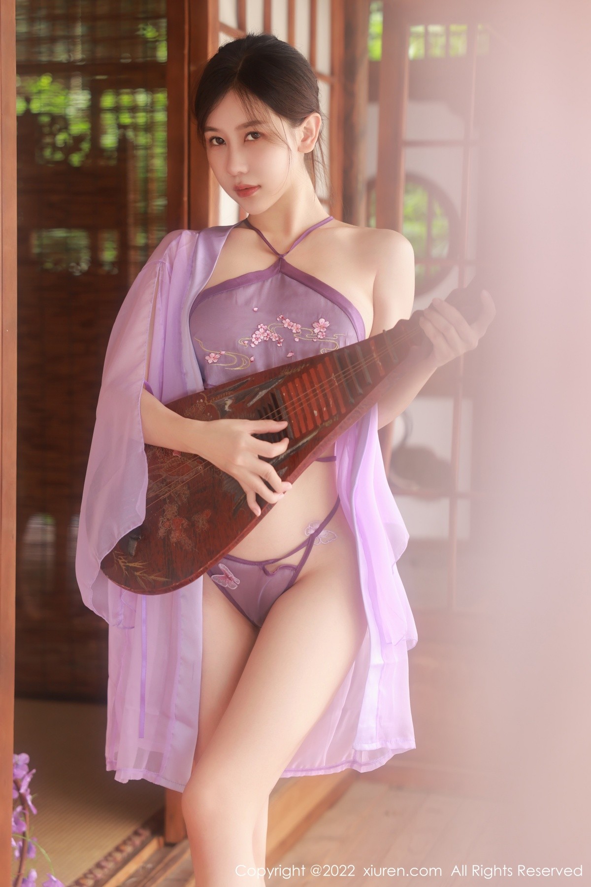 模特尹甜甜性感淡紫色轻透薄纱古装秀翘臀美腿完美诱惑写真