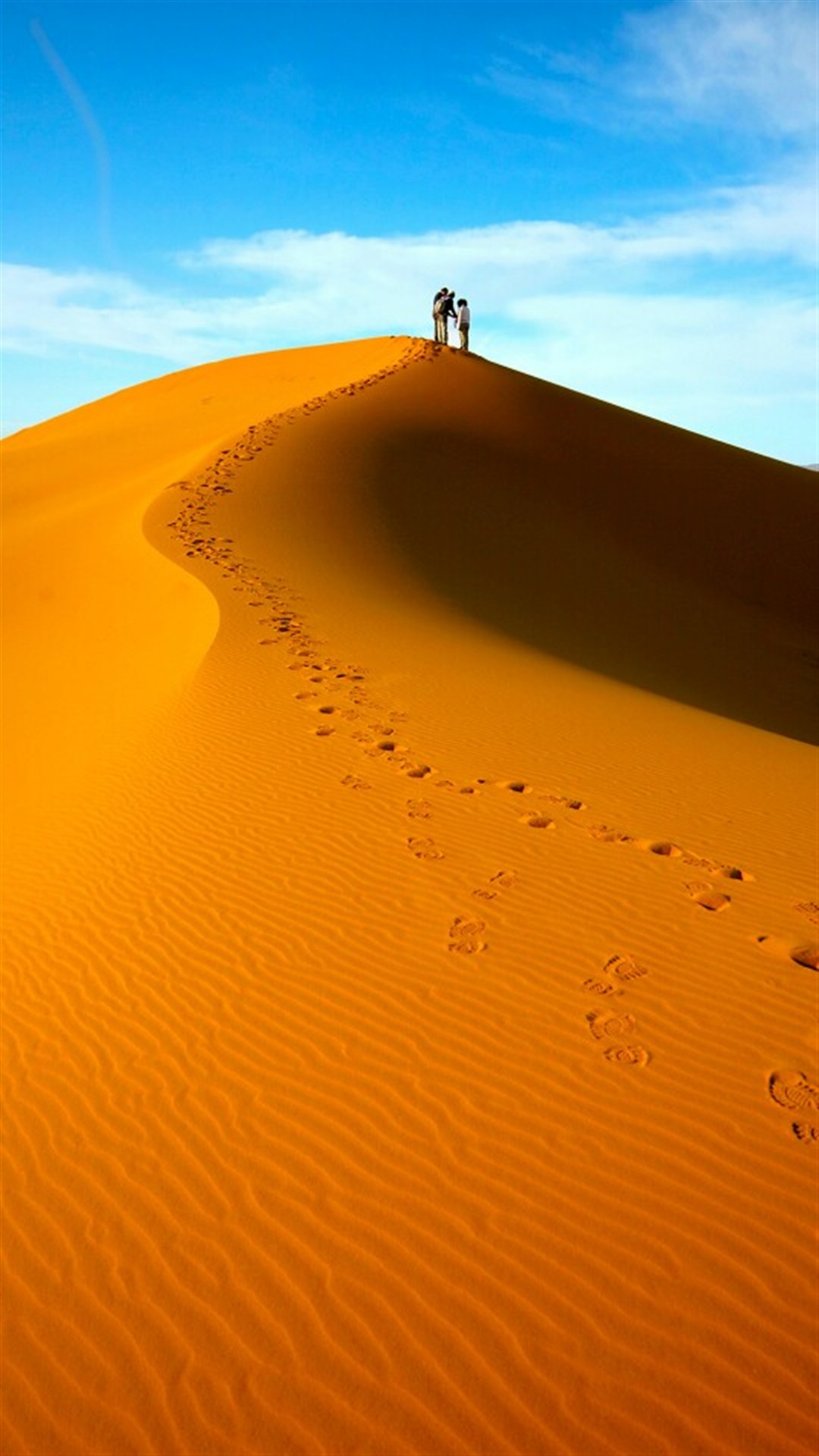无垠荒漠唯美高清手机壁纸